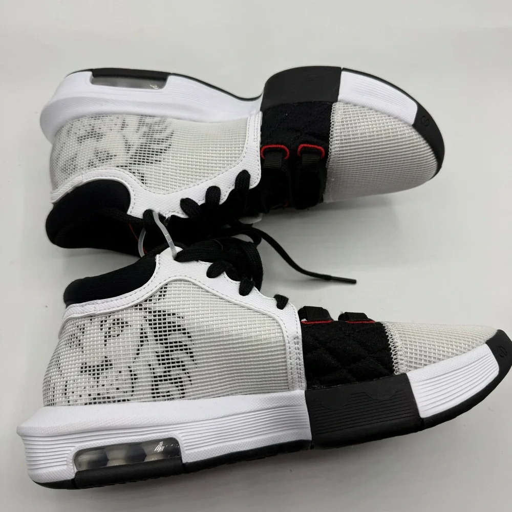 Nike LeBron Witness VIII Basketball Shoes‎ White Black FB2239-103 Mens 7 W 8.5